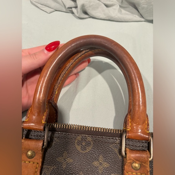 Authentic Louis Vuitton keepall 45 - Picture 4 of 11